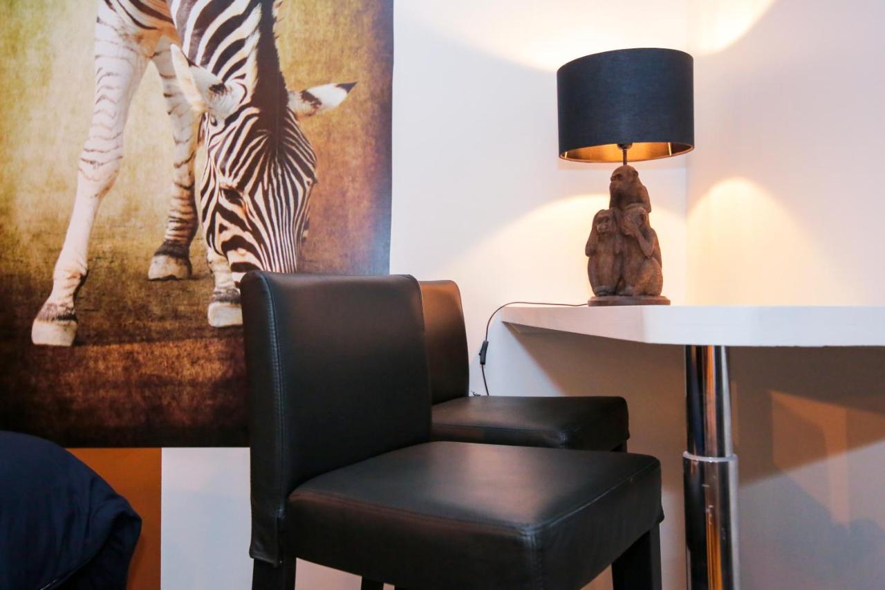 Le Zebre, T1 Hypercentre Chic Et Cosy, Wifi Par Sovalfi Apartment Saint-Etienne  Luaran gambar