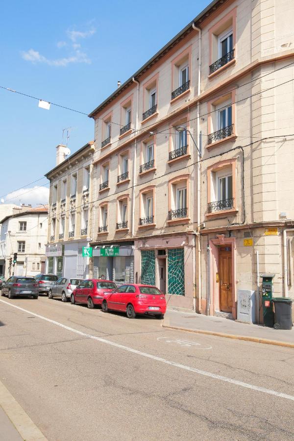 Le Zebre, T1 Hypercentre Chic Et Cosy, Wifi Par Sovalfi Apartment Saint-Etienne  Luaran gambar